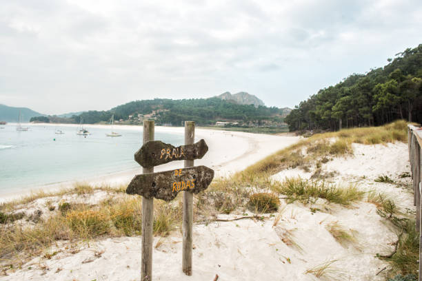 istock Rodas beach on Cies islands natural park, Galicia 920720726