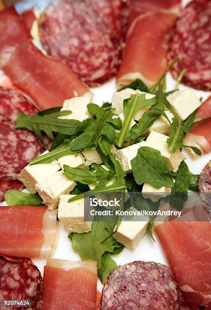 Alimentos Salchichas Foto de stock y más banco de imágenes de Alimento - Alimento, Carne, Carne de cerdo