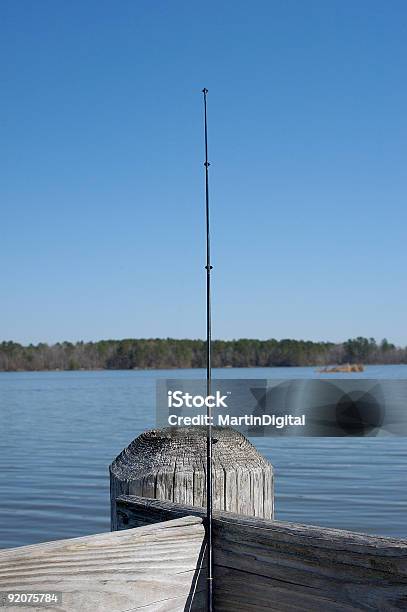 Pescador Vista - Fotografias de stock e mais imagens de Ao Ar Livre - Ao Ar Livre, Atividade Recreativa, Cais - Estrutura Feita pelo Homem