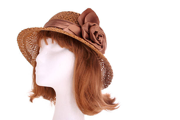 senhoras chapéu - wig hat mannequin isolated - fotografias e filmes do acervo