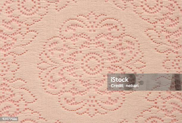 Photo libre de droit de Lace Napperon Sur Rose Doux banque d'images et plus d'images libres de droit de Abstrait - Abstrait, Beige, Dentelle - En matière textile