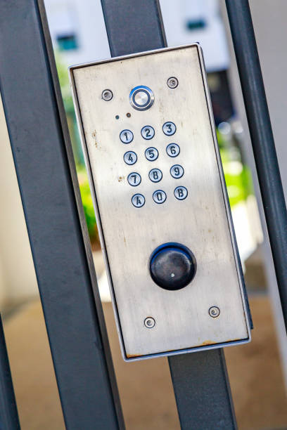istock Video intercom in the entry of building 920787106