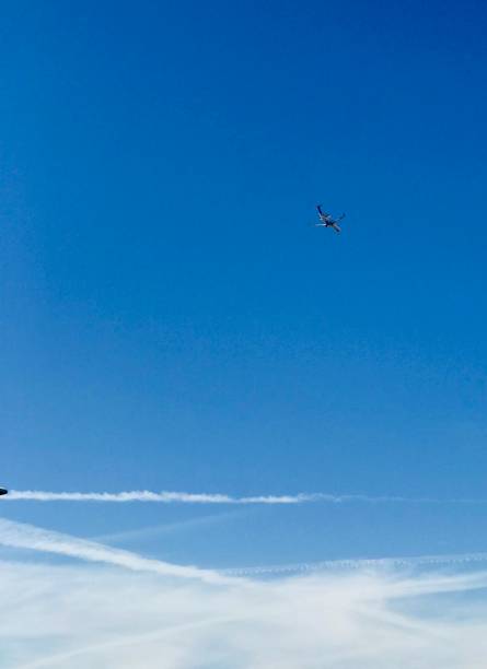 istock Airplane in route to Landing 920828460
