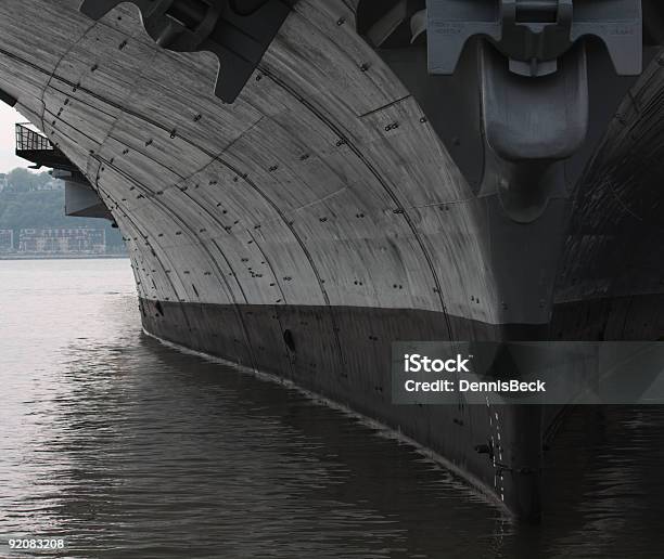 Foto de O Casco De Um United States Navalaviões e mais fotos de stock de Fotografia - Imagem - Fotografia - Imagem, Horizontal, Imagem a cores