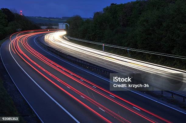 Auto - Fotografias de stock e mais imagens de Autoestrada - Autoestrada, Noite, Reino Unido