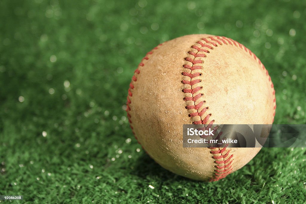 baseball sul campo di gioco - Foto stock royalty-free di Baseball