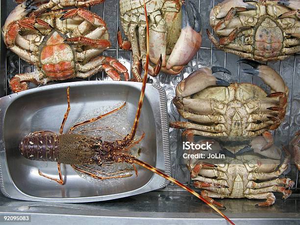 Lobster И Большой Крабы — стоковые фотографии и другие картинки Без людей - Без людей, Бизнес, Варёный