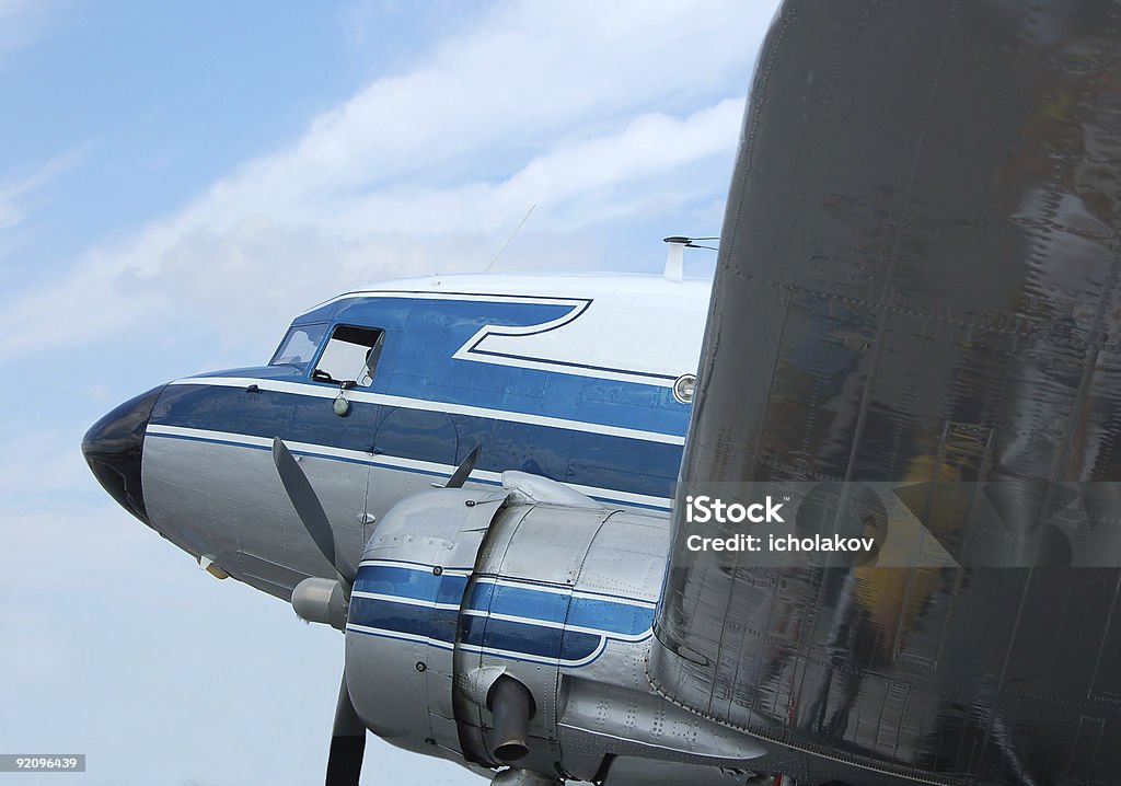 O lendário utilitário aeronaves DC - 3 - Royalty-free Admirar a Vista Foto de stock