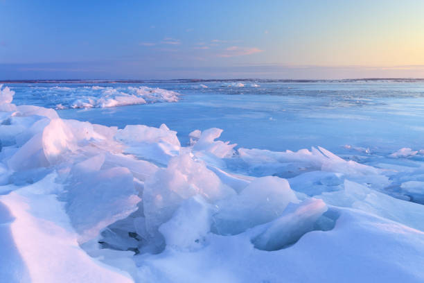 istock dawn at the frozen lake shore 920966066