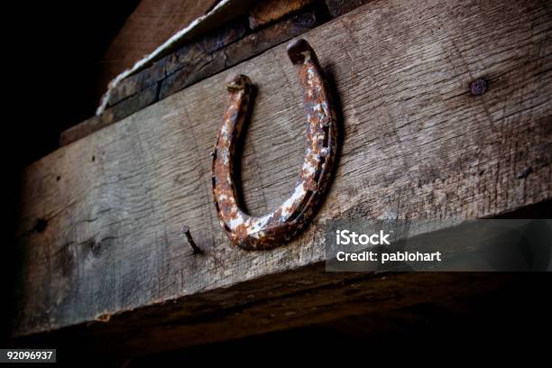 Viel Glückhufeisen Stockfoto und mehr Bilder von Hufeisen - Hufeisen, Alt, Farbbild