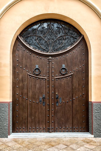 Double wooden entrance doors