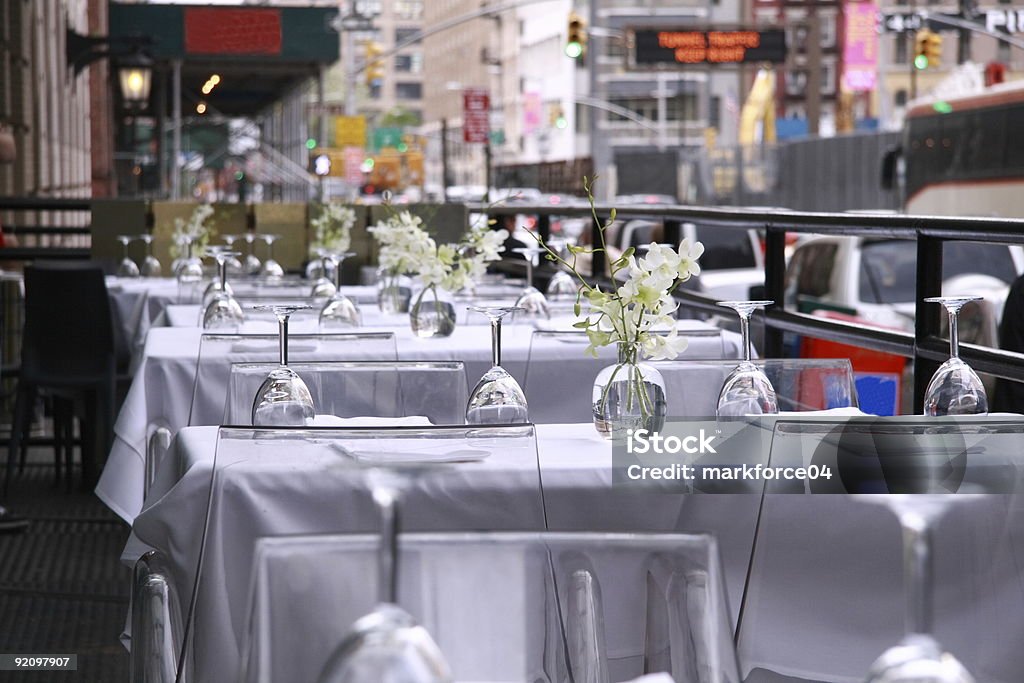 Salle à manger en bordure du trottoir - Photo de New York City libre de droits