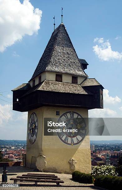 Torre De Relógio - Fotografias de stock e mais imagens de Ao Ar Livre - Ao Ar Livre, Arquitetura, Azul