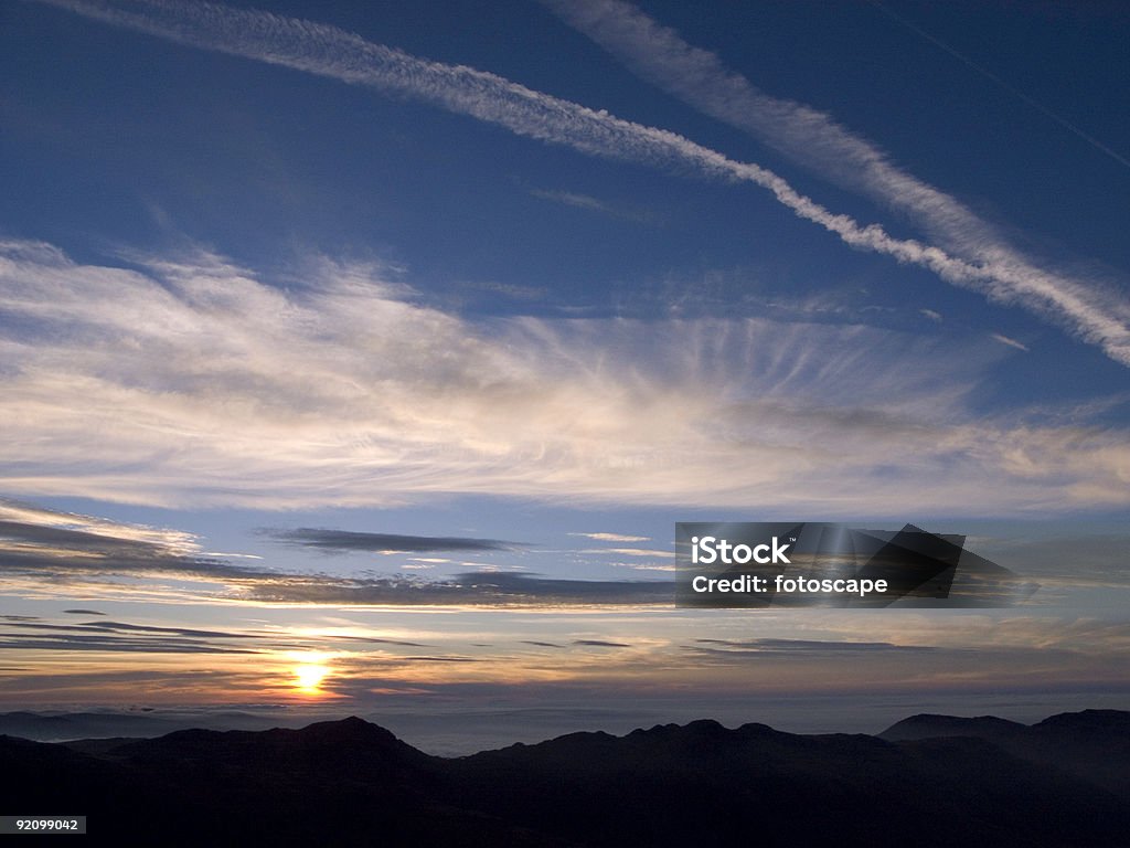 Lake District Sunrise nr 2 - Zbiór zdjęć royalty-free (Alpinizm)