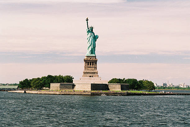 istock NYC - Statue of Liberty 92099736