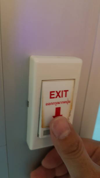 istock Focus on finger pressed on the doorbell 920999326