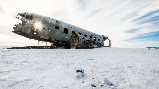 istock Solheimasandur the plane wreck view during winter snow 921010382