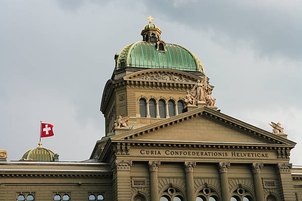 casa del parlamento suizo - berne swiss culture parliament building switzerland fotografías e imágenes de stock