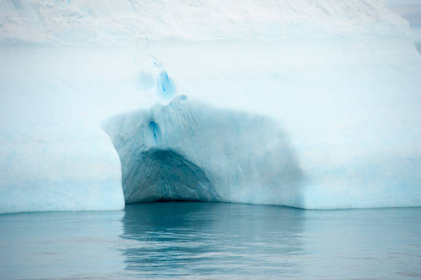 istock Massive tabular iceberg floating in the Southern Ocean in Antarctica 921065666