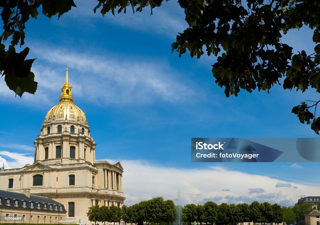 Jardim com Les Invalides, Paris - Royalty-free Ao Ar Livre Foto de stock