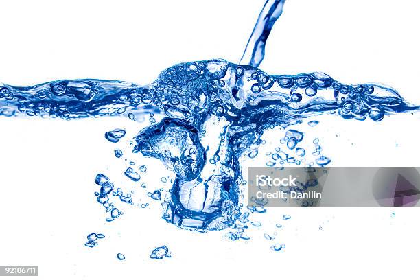 De Agua Foto de stock y más banco de imágenes de Abstracto - Abstracto, Alto - Descripción física, Antihigiénico