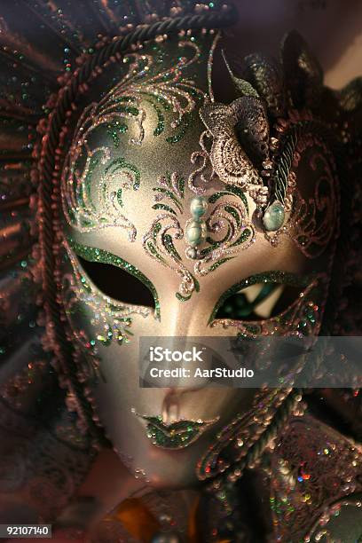 Máscara - Fotografias de stock e mais imagens de Adulto - Adulto, Arte, Artista