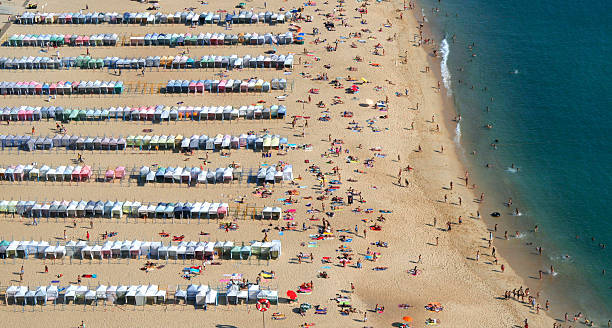 istock crowded beach in Portugal 92107291
