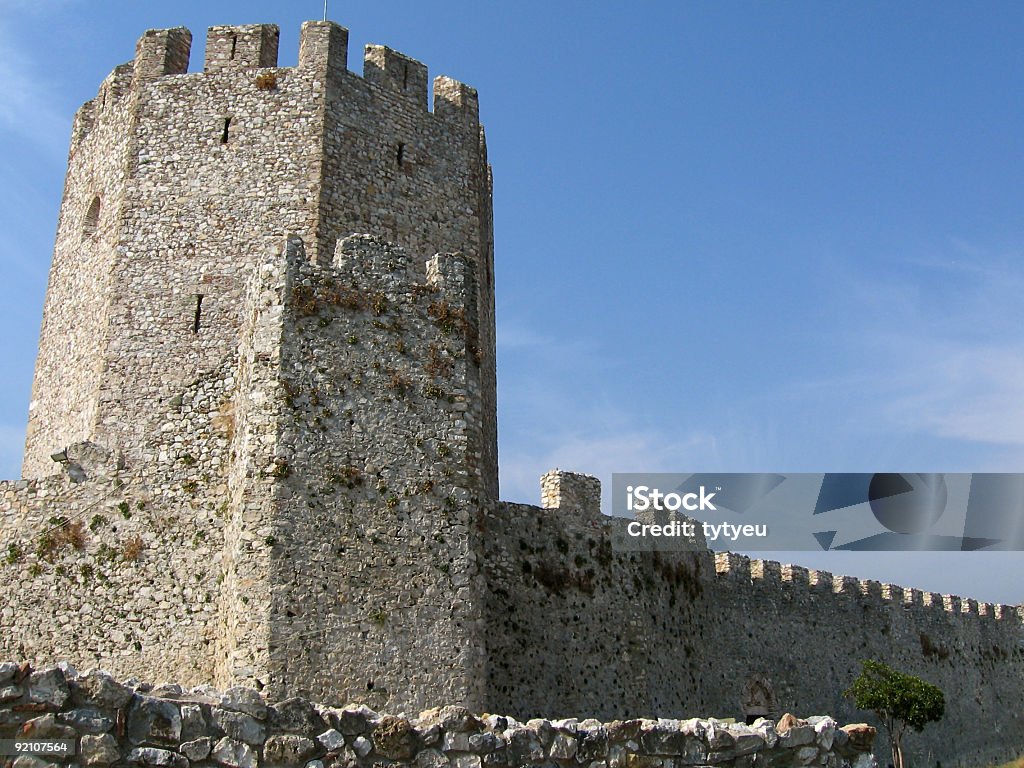 Platamon castelo-fortaleza tower - Foto de stock de Tessália royalty-free