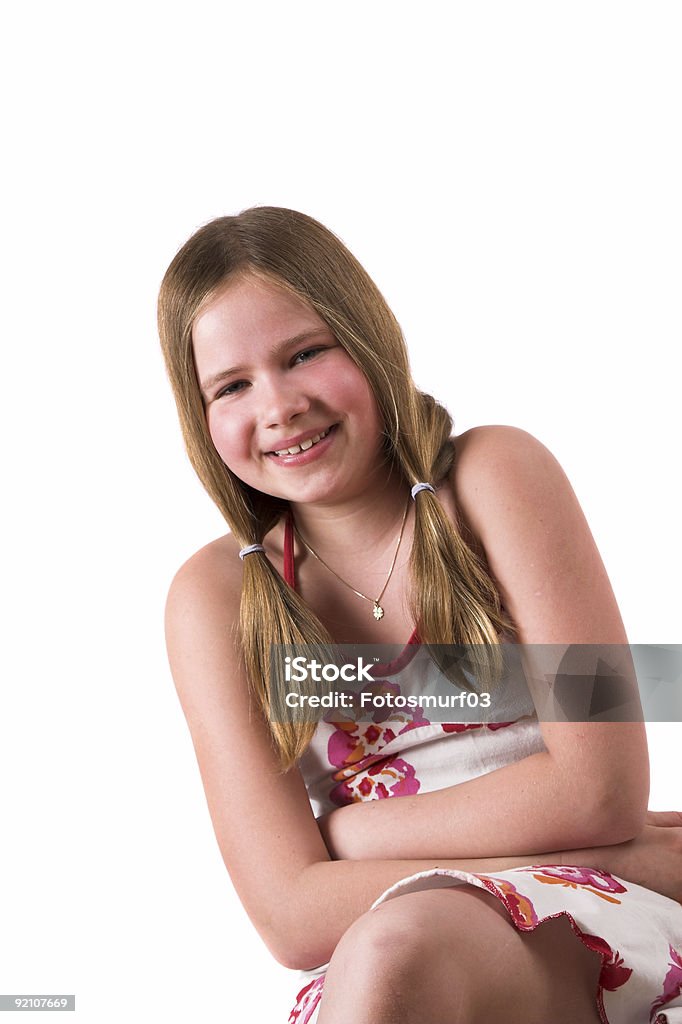 Jolie blonde dix ans de repos et de rire - Photo de 10-11 ans libre de droits