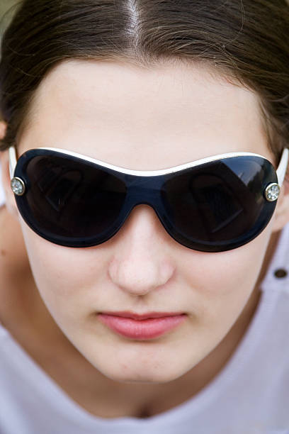 istock Girl in sunglasses 92110529