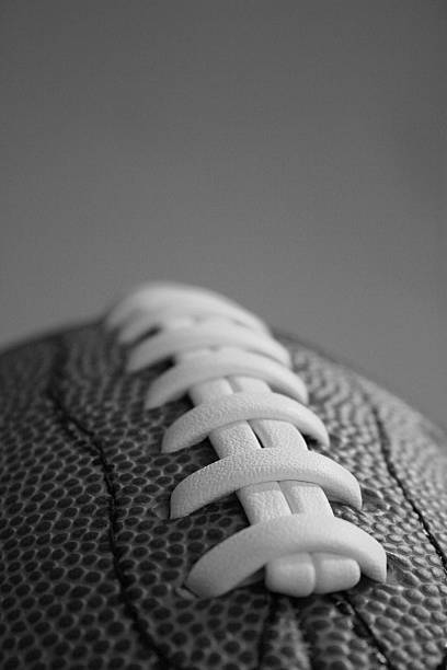 istock football01-bw 92111238