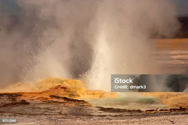 Bollente Su - Fotografie stock e altre immagini di Acqua - Acqua, Ambientazione esterna, Bollente