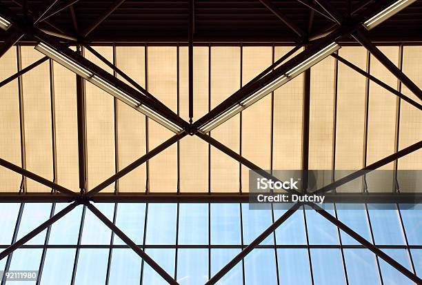 Industrial Decke Stockfoto und mehr Bilder von Abstrakt - Abstrakt, Amsterdam, Architektur