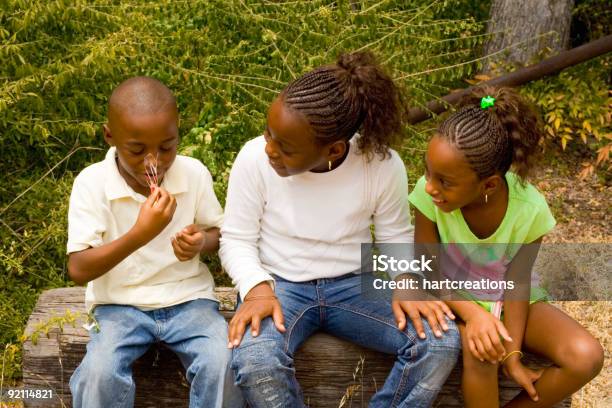 Bubblegum Concorso - Fotografie stock e altre immagini di Bambino - Bambino, Gomma da masticare, A mezz'aria