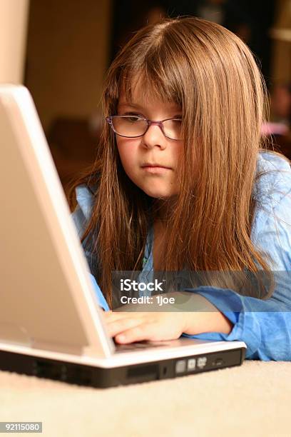 Futuro Contabile - Fotografie stock e altre immagini di Bambine femmine - Bambine femmine, Bambino, Carino