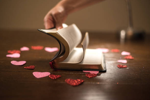 istock Bible on Valentines Heart 921159804