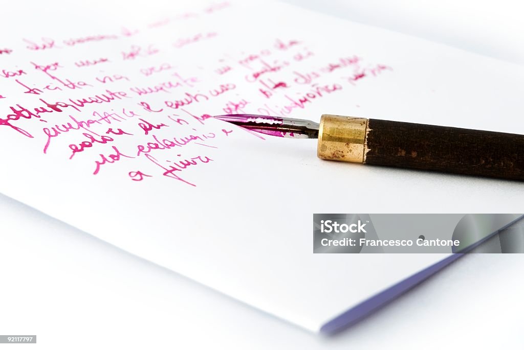 Scrivere una lettera - Foto stock royalty-free di Articolo di cancelleria