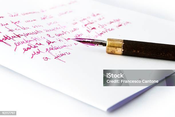 Foto de Escrevendo Uma Carta e mais fotos de stock de Agenda - Agenda, Caderno de Anotação, Caneta-tinteiro