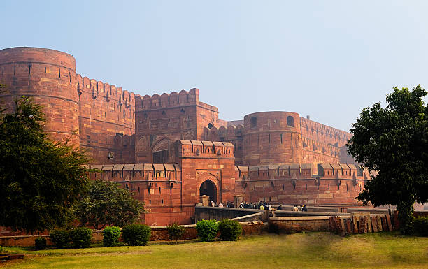 forte vermelho de agra, índia - agra - fotografias e filmes do acervo