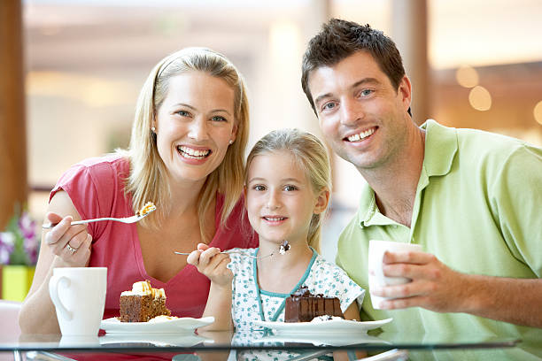istock Family Having Lunch Together 92119153