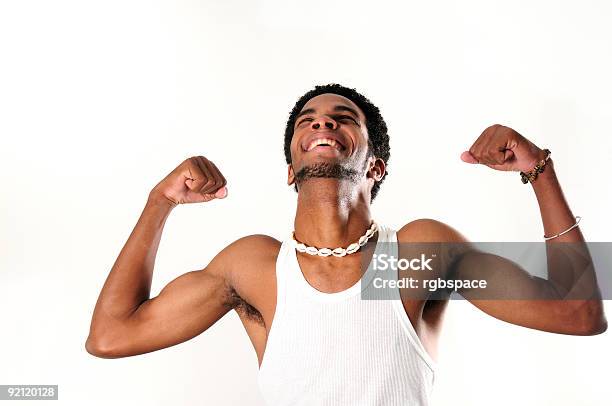 Foto de Musculoso Homem Africano Feliz e mais fotos de stock de Adulto - Adulto, Afro, Alegria