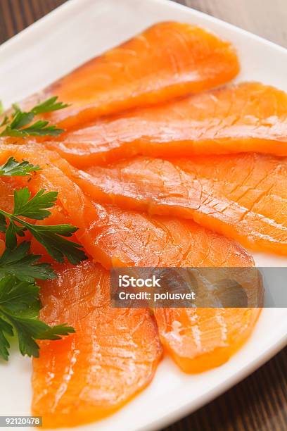 Salmone Taglio - Fotografie stock e altre immagini di Alimentazione sana - Alimentazione sana, Bianco, Cibo