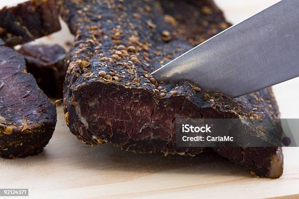 Cortar Biltong - Fotografias de stock e mais imagens de Jerky - Jerky, República da África do Sul, Carne de Vaca