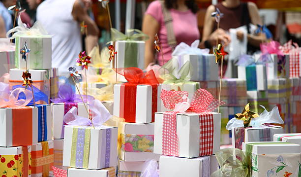 istock Christmas Gifts in July on Union Square 92125319