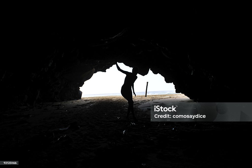 Explorar cave - Foto de stock de Cueva libre de derechos
