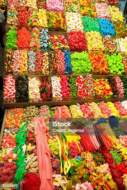 カラフルな Candys - カタルーニャ州のストックフォトや画像を多数ご用意 - カタルーニャ州, カラフル, カラー画像