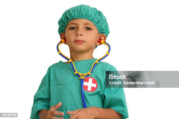 Bambino Medico - Fotografie stock e altre immagini di Giocare al dottore - Giocare al dottore, Bambino, Bambini maschi