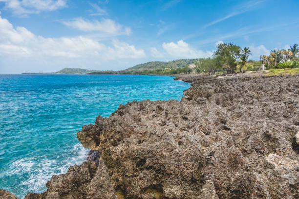 istock San Andres Island Volcanic Seashore 921305484