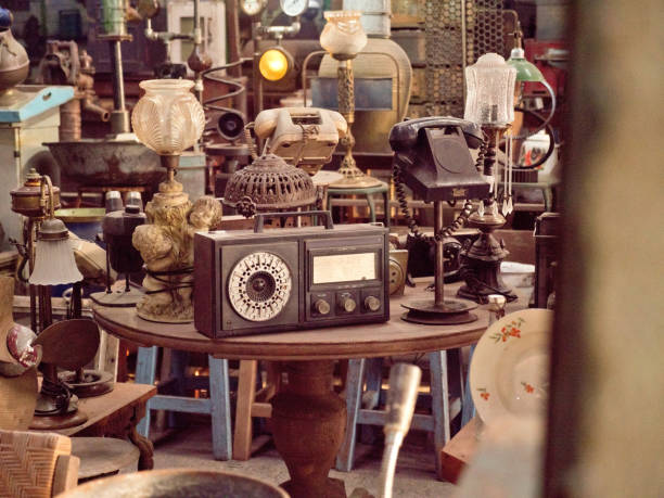 istock Antique shop in Indonesia 921311550