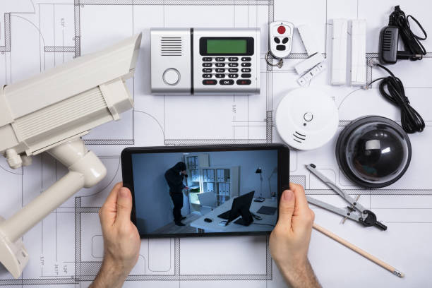 istock Person Watching Footage On Digital Tablet 921353746
